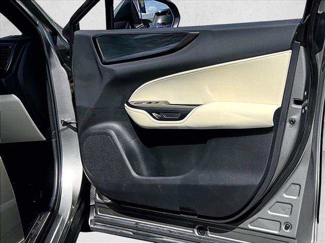 Used 2024 Lexus NX 250 FWD w/ Cold Area Package image 19