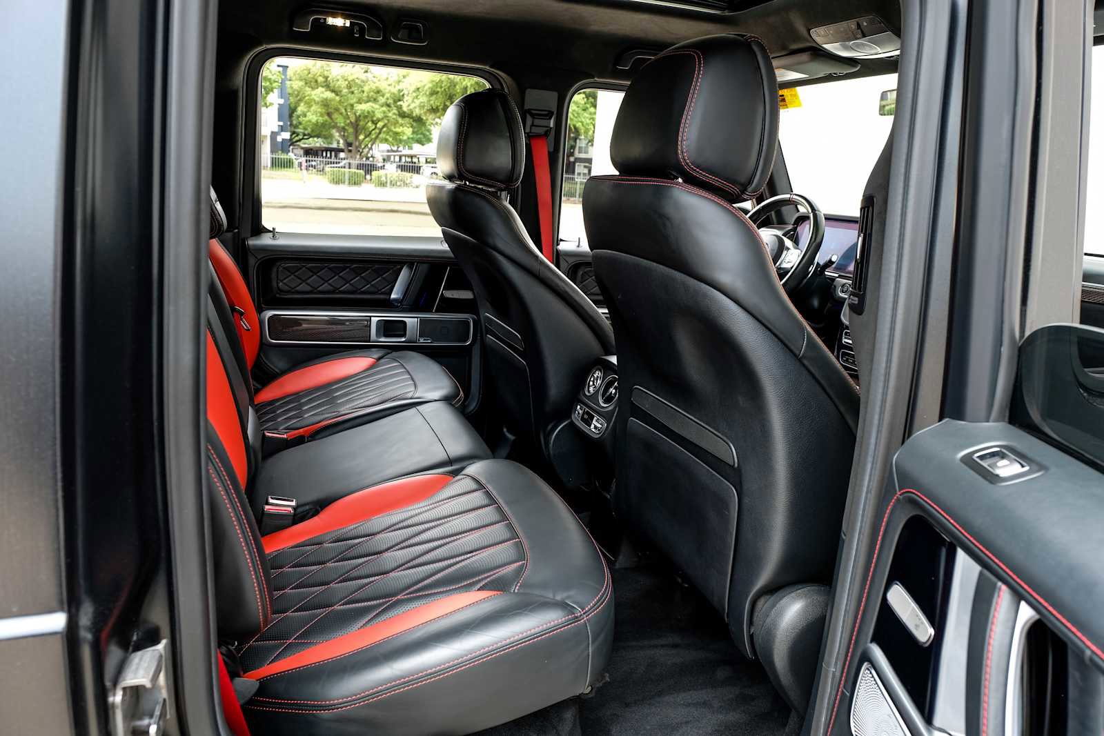Used 2019 Mercedes-Benz G 63 AMG 4MATIC image 36