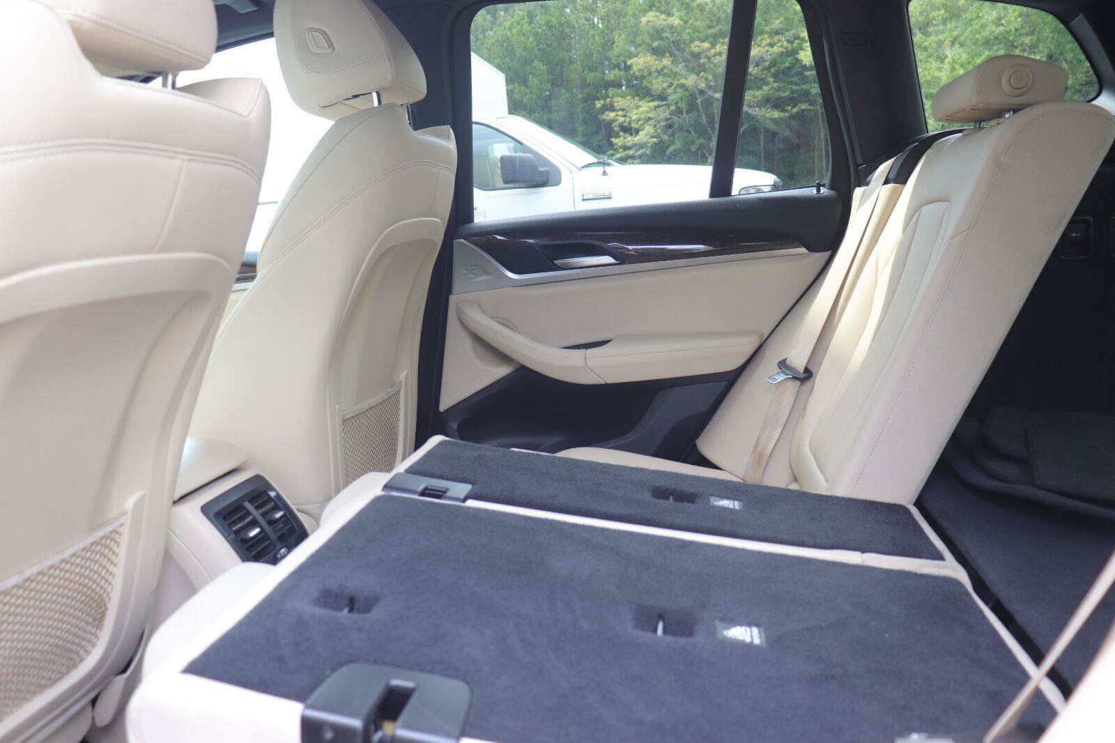 Used 2019 BMW X3 sDrive30i w/ Convenience Package RWD image 14