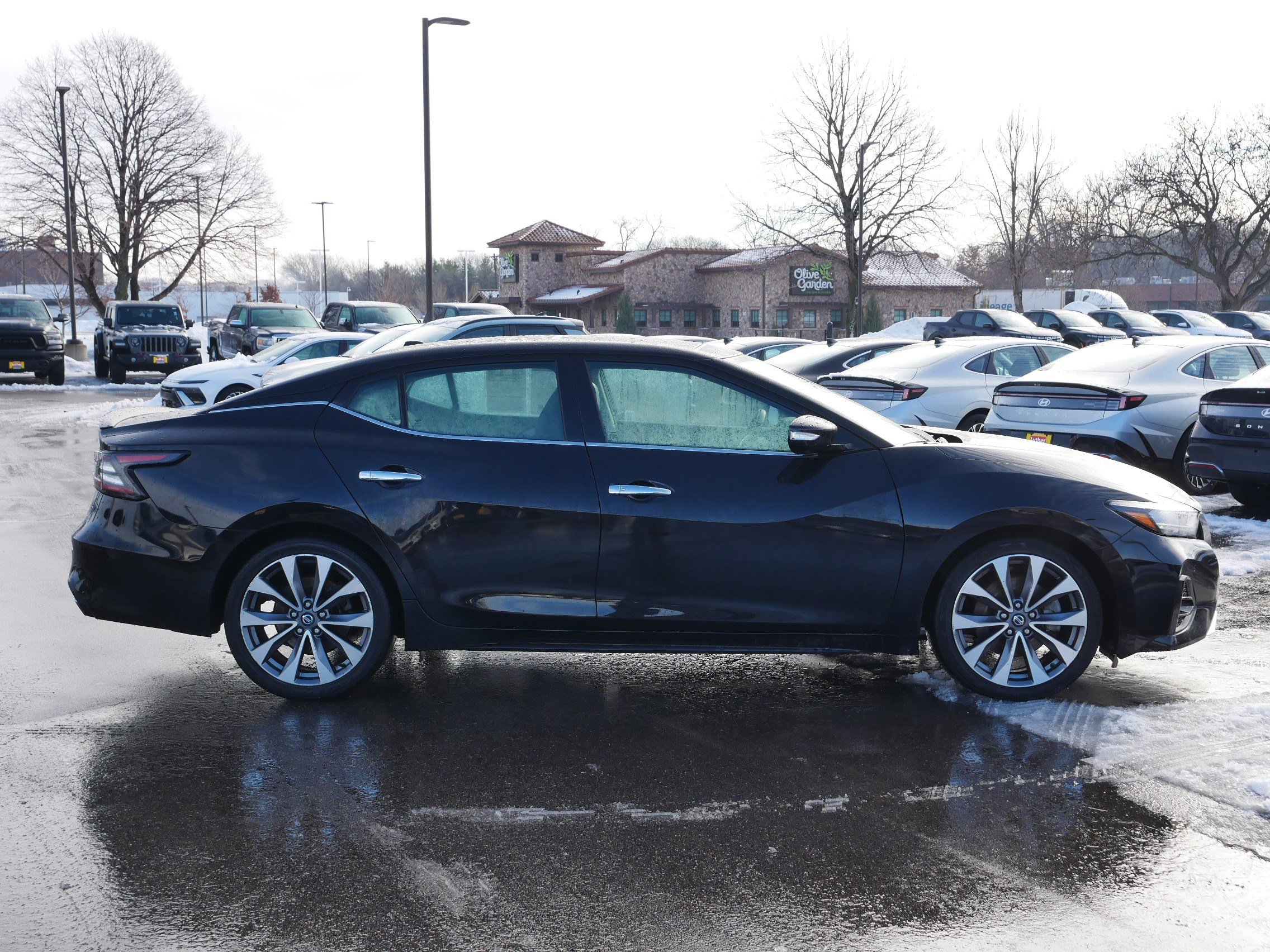 Used 2019 Nissan Maxima Platinum w/ Sport Mat Group image 15