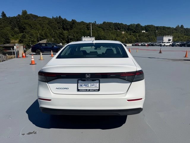 Certified 2023 Honda Accord EX image 8