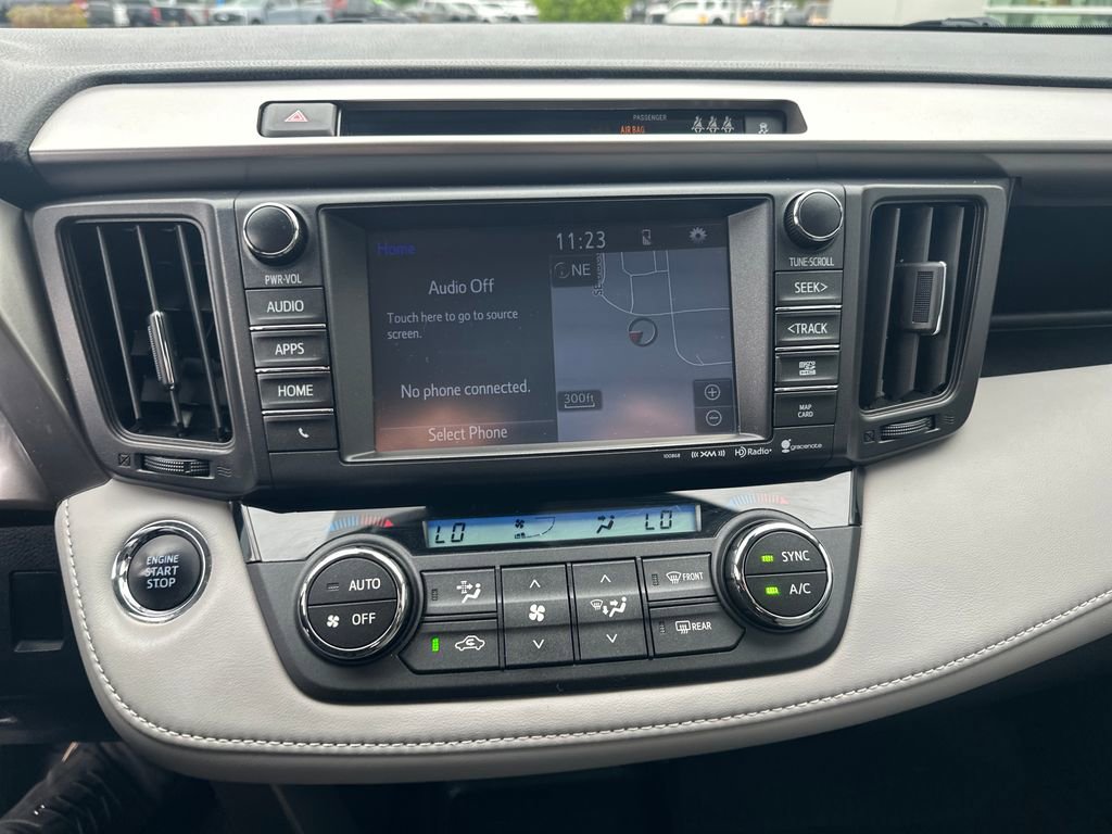 Used 2018 Toyota RAV4 Limited w/ All Weather Liner Package AWD/4WD image 17