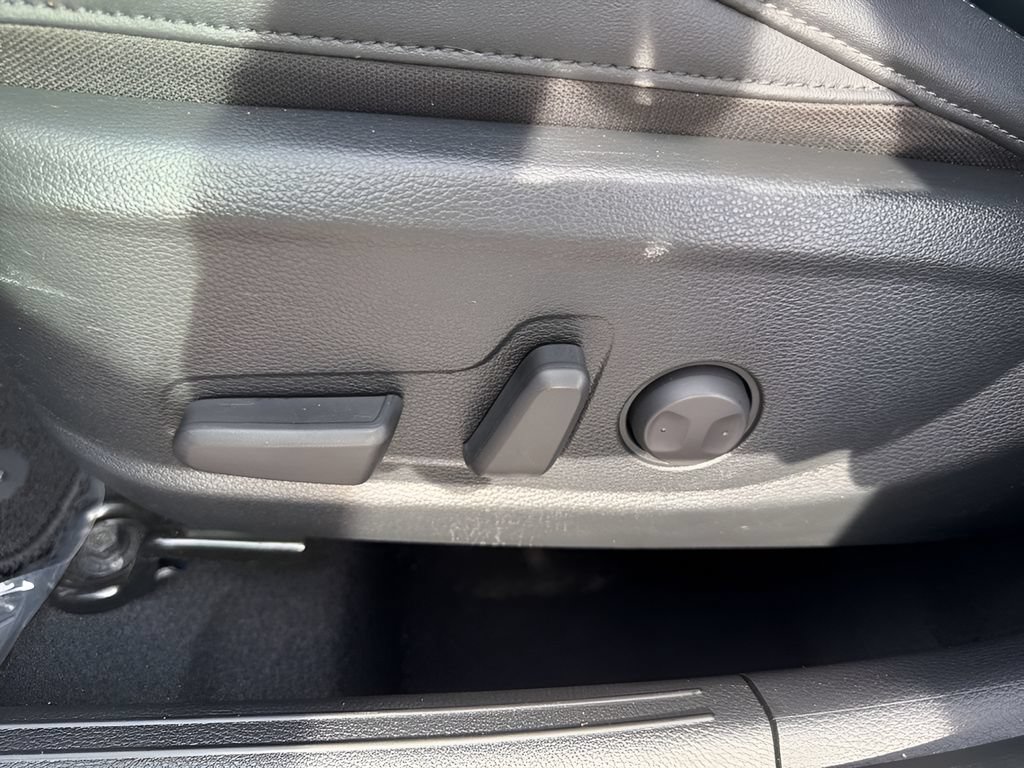 Used 2023 Kia Seltos EX AWD/4WD image 11