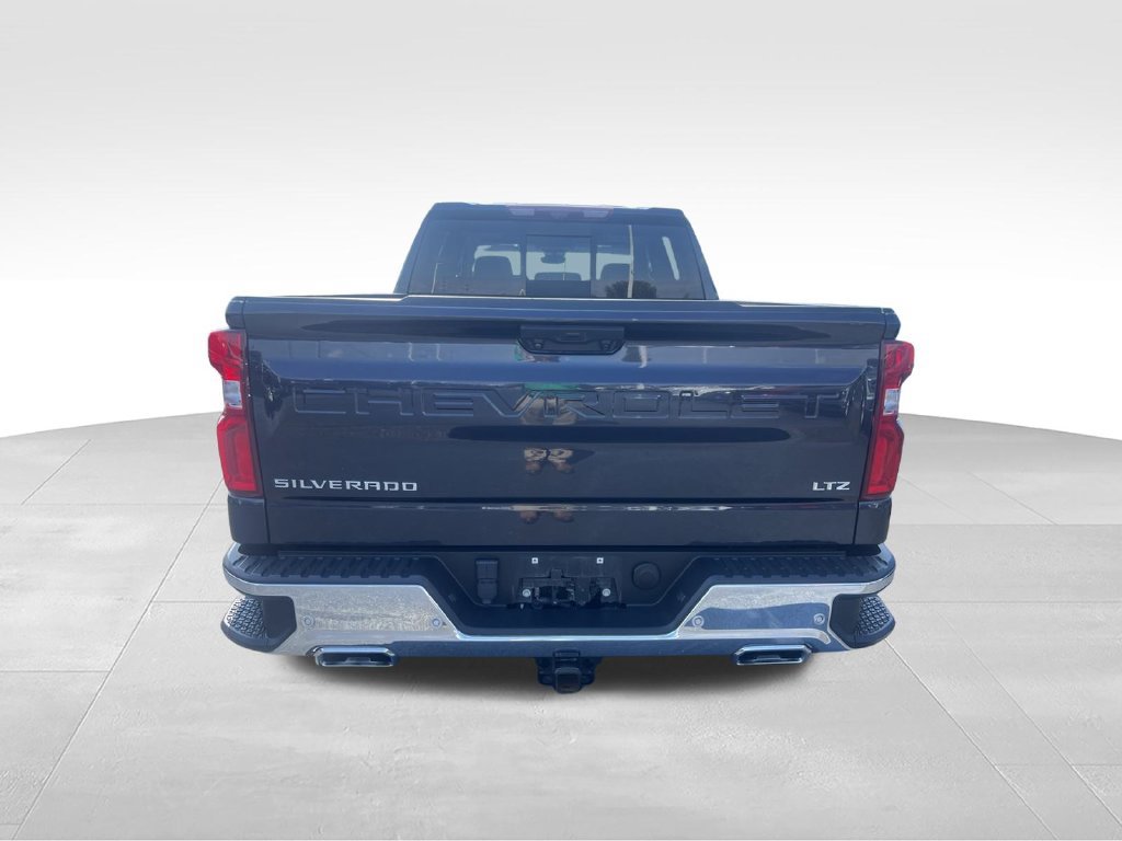 Used 2023 Chevrolet Silverado 1500 LTZ w/ LTZ Premium Package AWD/4WD image 8