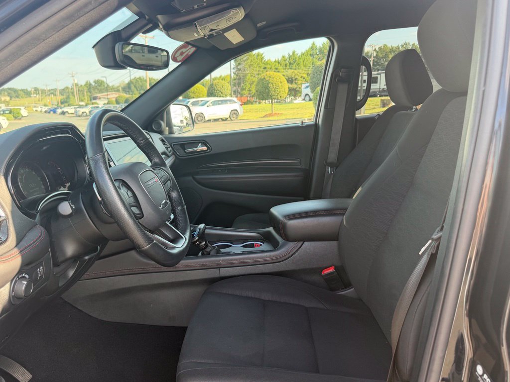 Used 2025 Dodge Durango GT AWD/4WD image 15