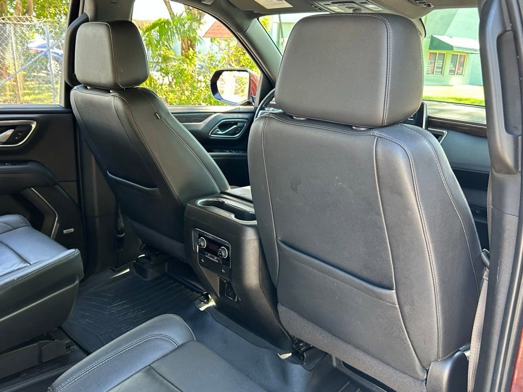 Used 2022 Chevrolet Suburban LT w/ Max Trailering Package image 40
