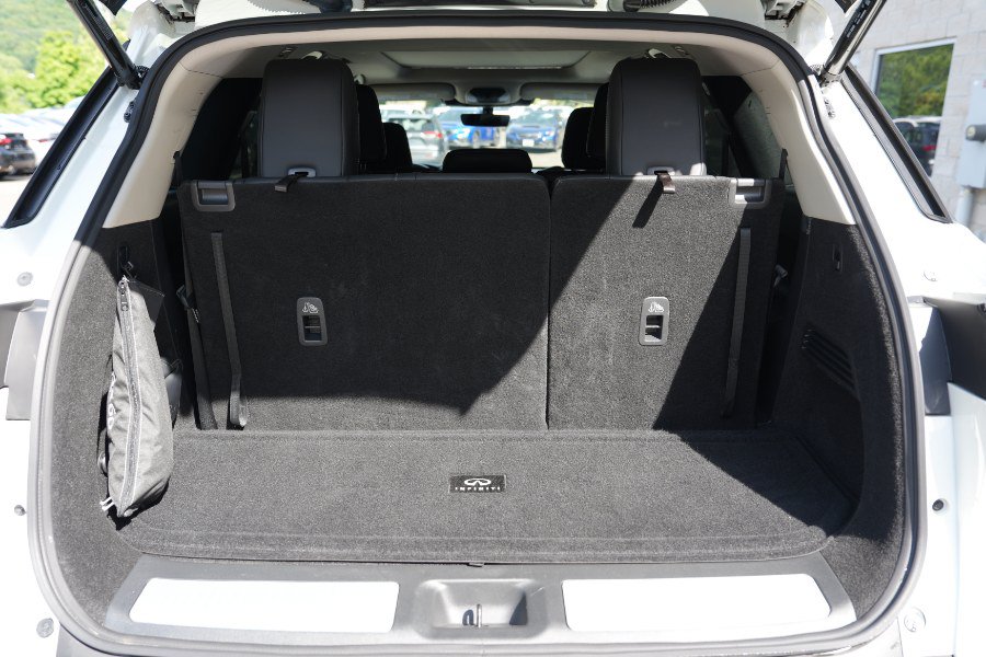 Used 2023 INFINITI QX60 Luxe w/ Cargo Package AWD/4WD image 23