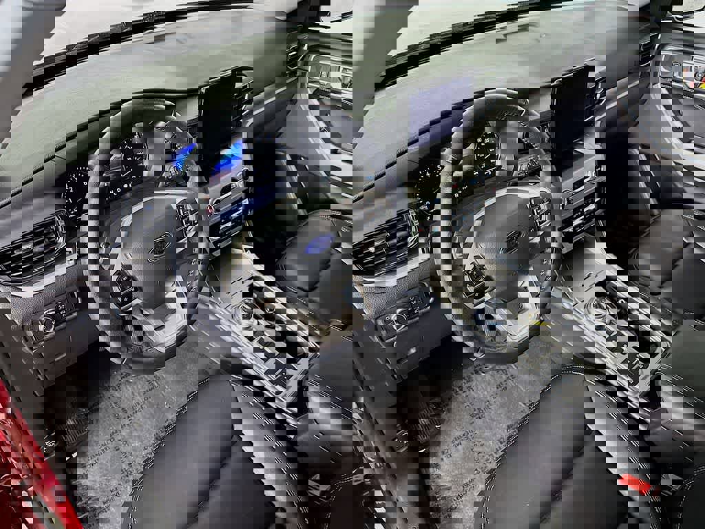 Certified 2022 Ford Explorer XLT w/ Equipment Group 202A image 2