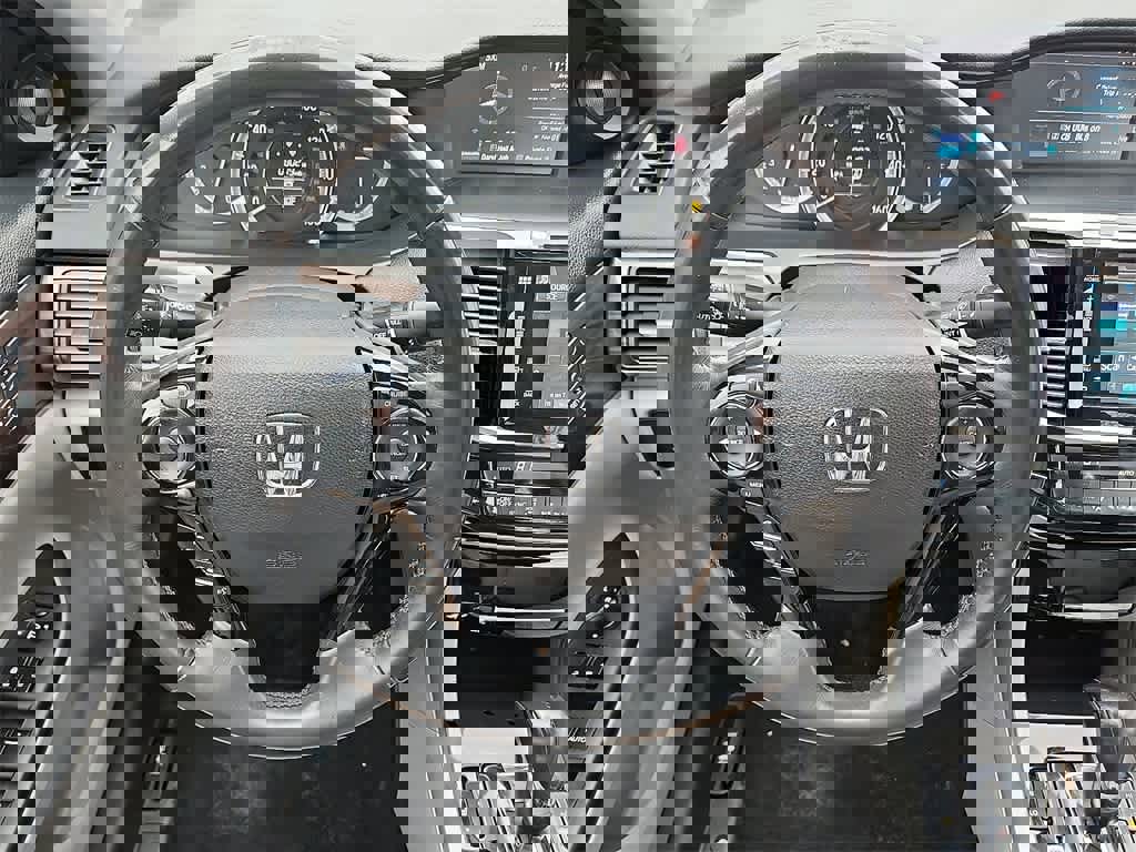 Used 2017 Honda Accord EX-L image 17