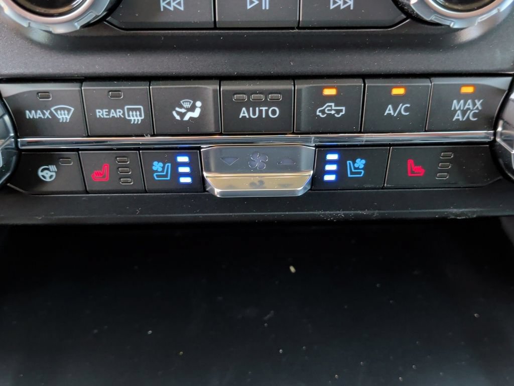 New 2027 Ford F250 Lariat w/ Lariat Premium Package AWD/4WD image 29