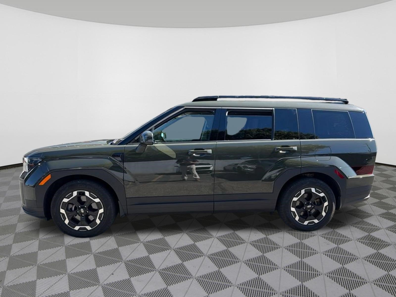 Used 2024 Hyundai Santa Fe SEL AWD/4WD image 4
