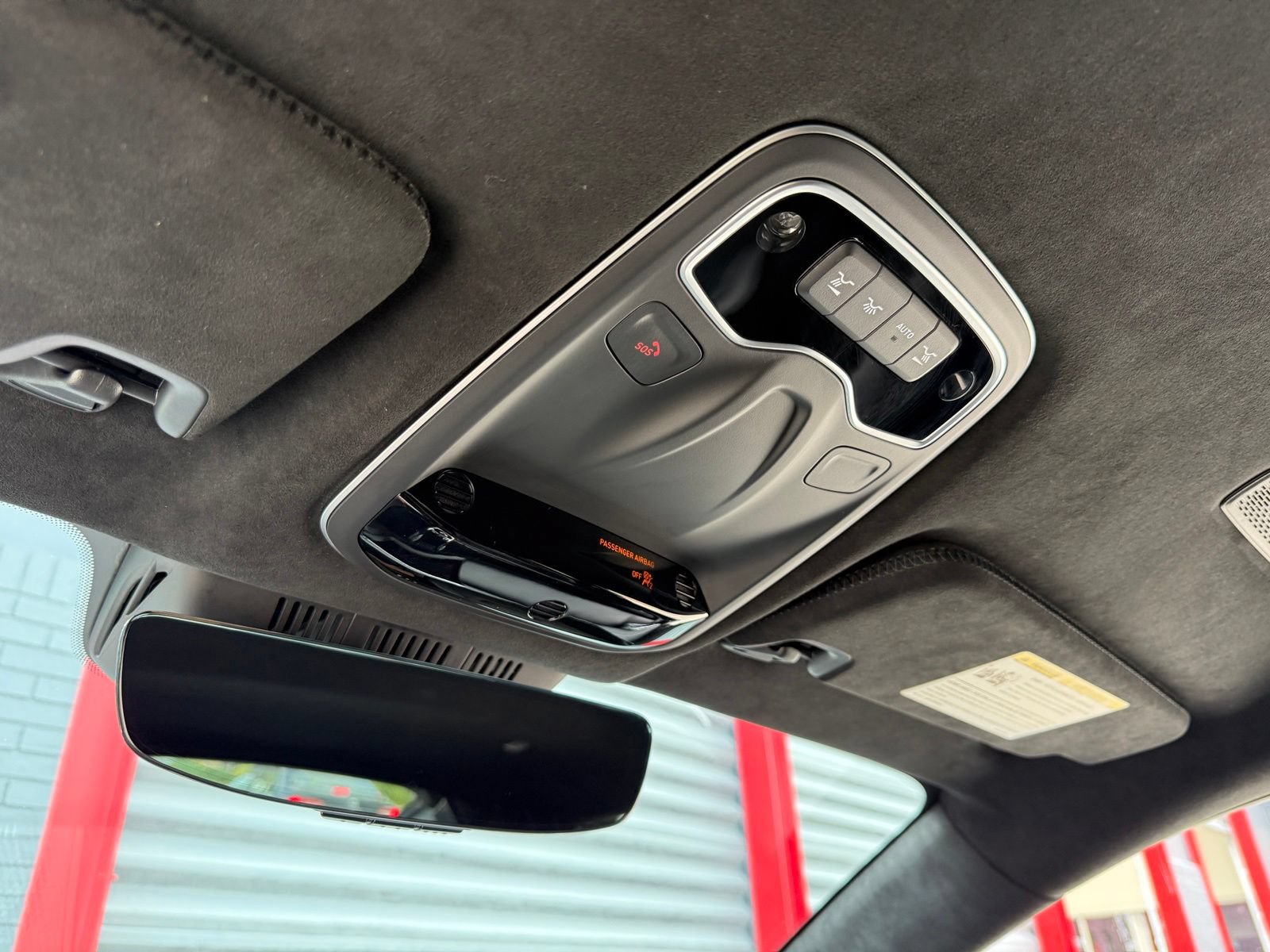 Used 2025 Lotus Emira RWD image 38