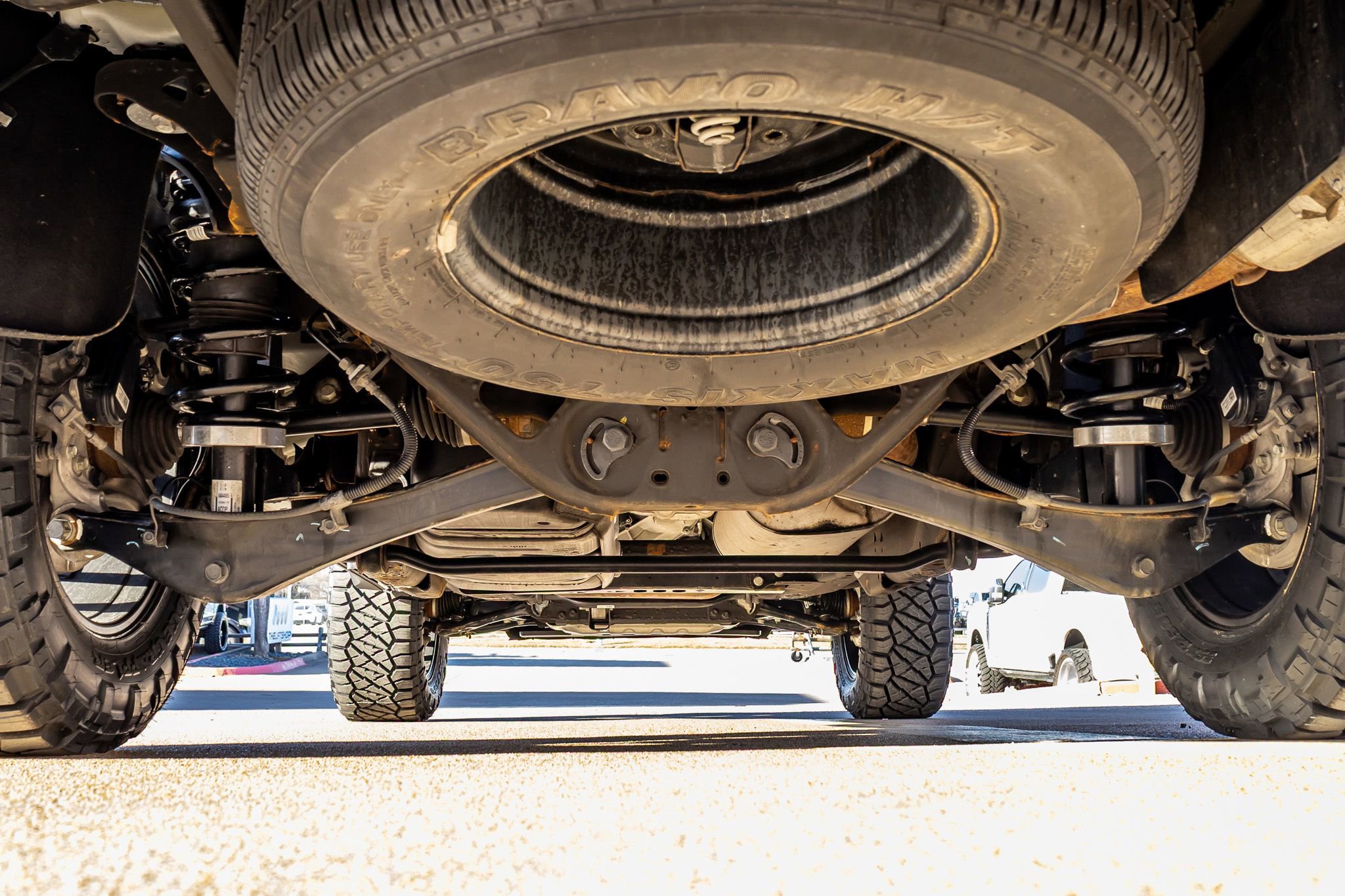 Used 2023 GMC Yukon SLE w/ Max Trailering Package image 15