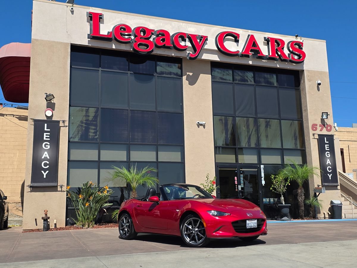 Used 2016 MAZDA MX-5 Miata Grand Touring RWD image 2
