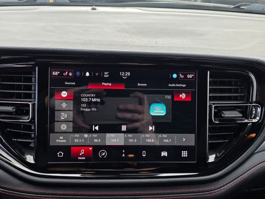 Used 2024 Dodge Durango GT image 20