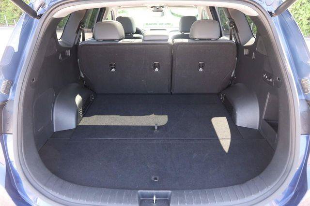 Used 2023 Hyundai Santa Fe Limited FWD image 7