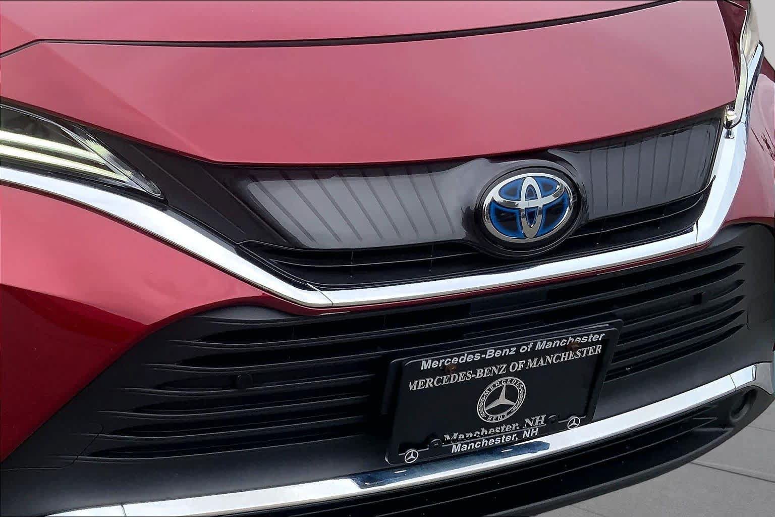 Used 2021 Toyota Venza XLE w/ Softex Package AWD/4WD image 31