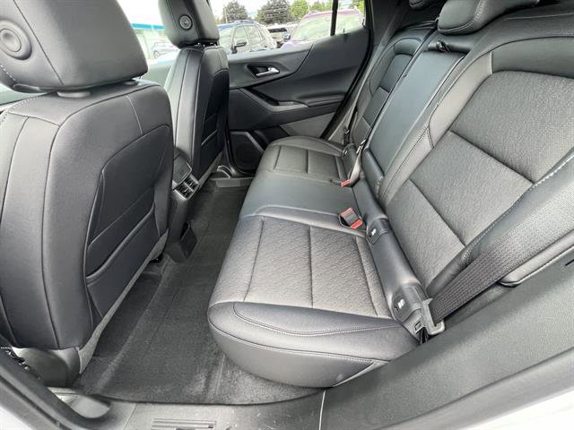 New 2026 Chevrolet Equinox LT w/ Convenience Package II image 17