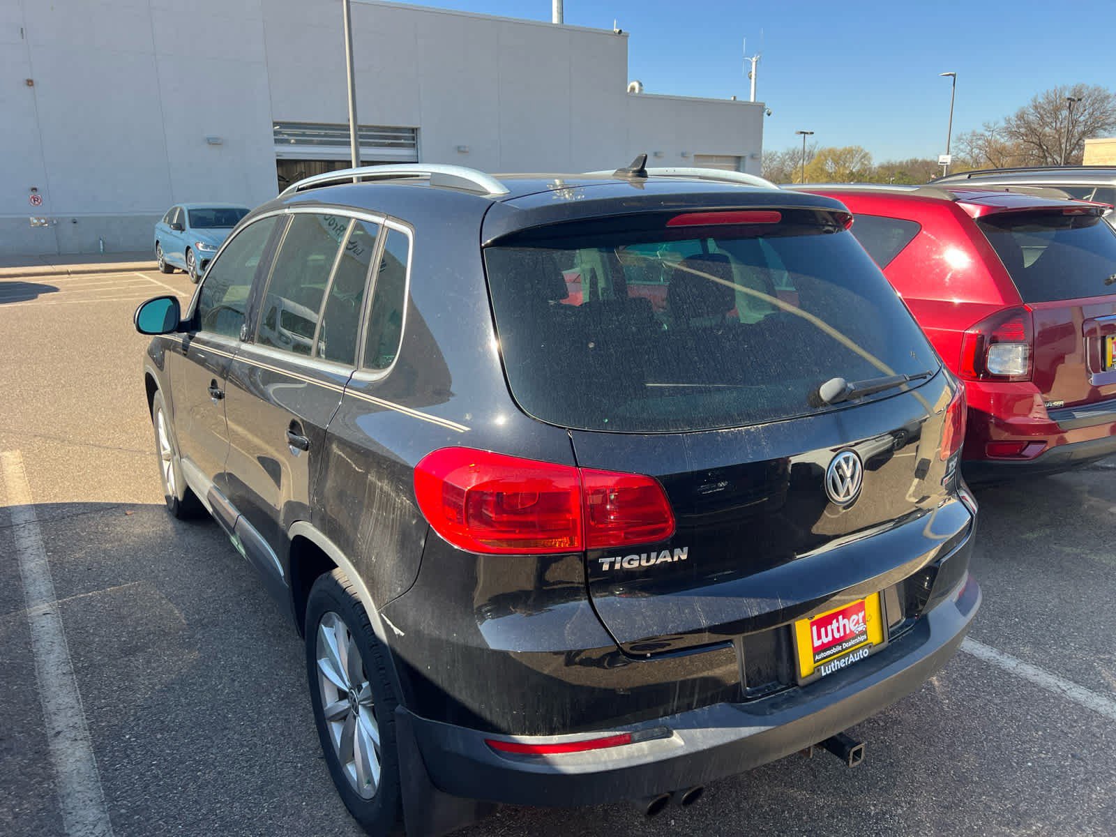 Used 2017 Volkswagen Tiguan Wolfsburg Edition image 8