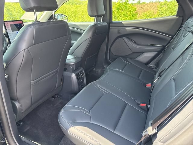 Used 2025 Ford Mustang Mach-E Premium AWD/4WD image 35