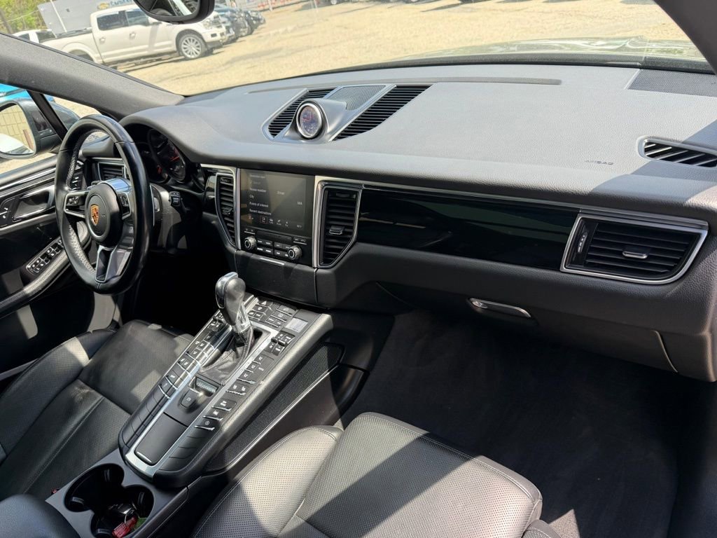 Used 2017 Porsche Macan AWD/4WD image 15