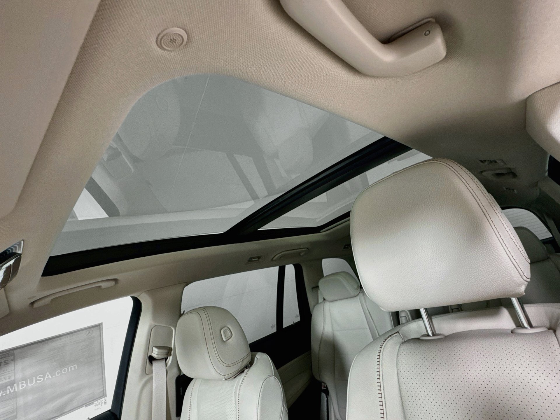 New 2027 Mercedes-Benz GLS 450 4MATIC image 23