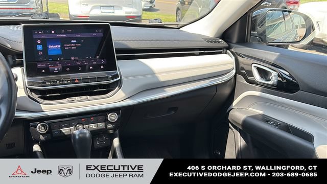 Used 2022 Jeep Compass Limited w/ Sun and Sound Group AWD/4WD image 22