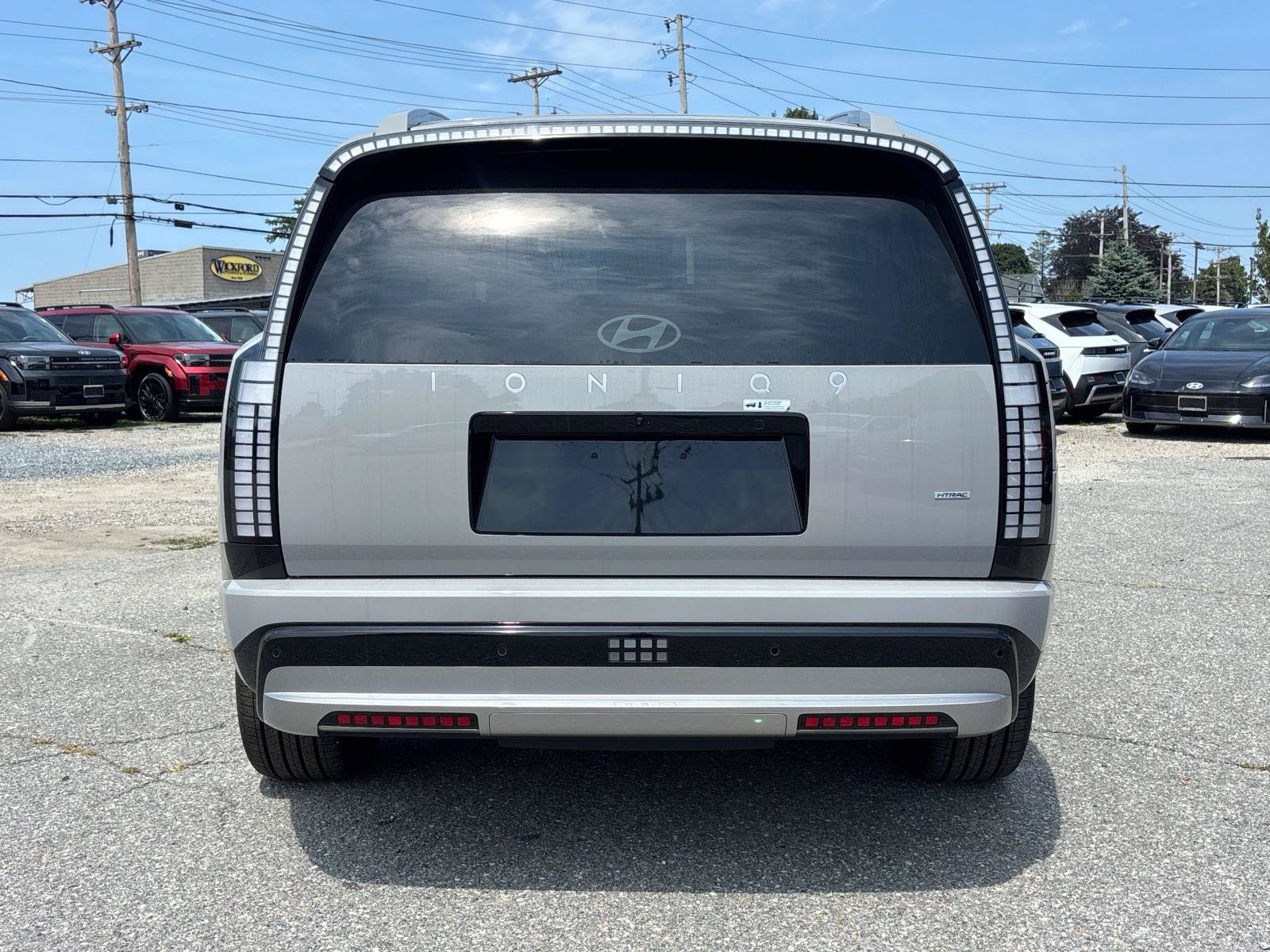 New 2026 Hyundai Ioniq 9 SEL image 3