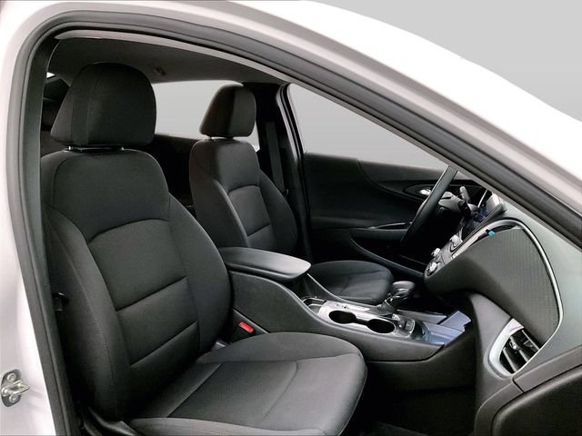 Used 2022 Chevrolet Malibu RS FWD image 7