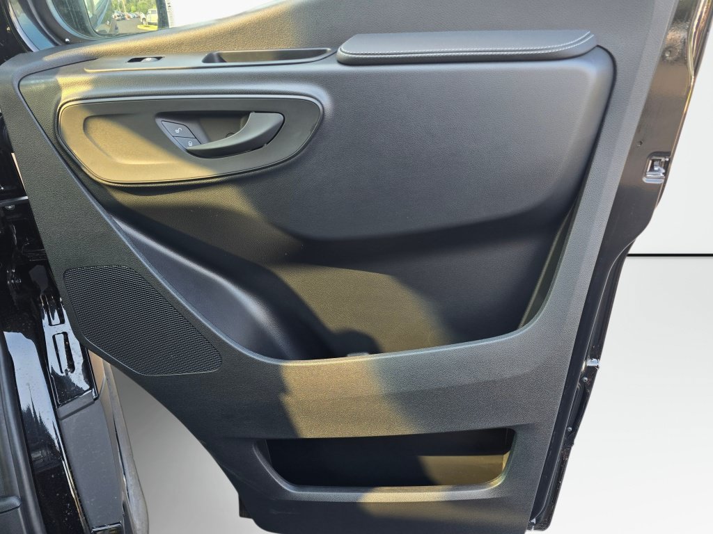 New 2026 Mercedes-Benz Sprinter 2500 image 23