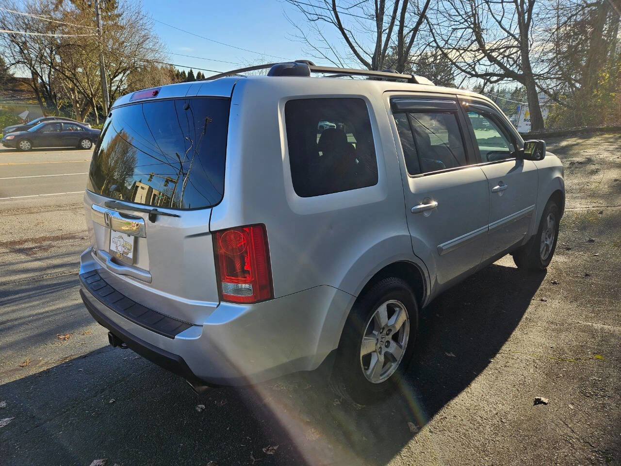 Used 2010 Honda Pilot EX-L image 6