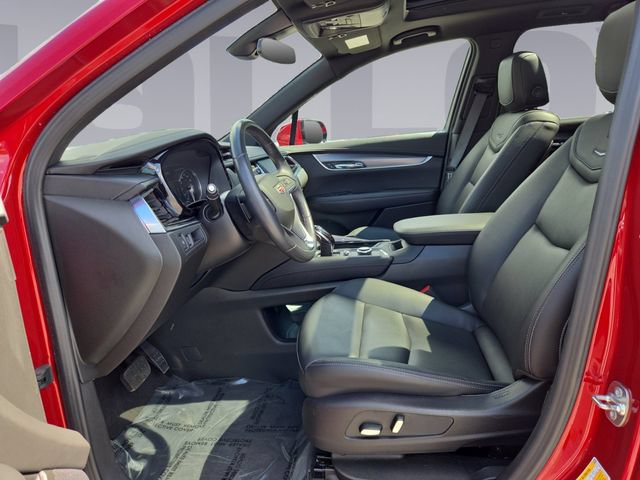Used 2024 Cadillac XT6 Luxury w/ LPO, Floor Liner Package AWD/4WD image 10
