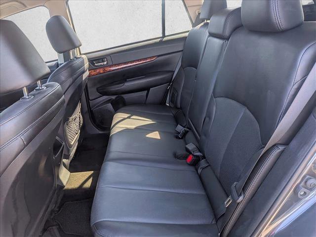 Used 2012 Subaru Outback 2.5i Limited image 8