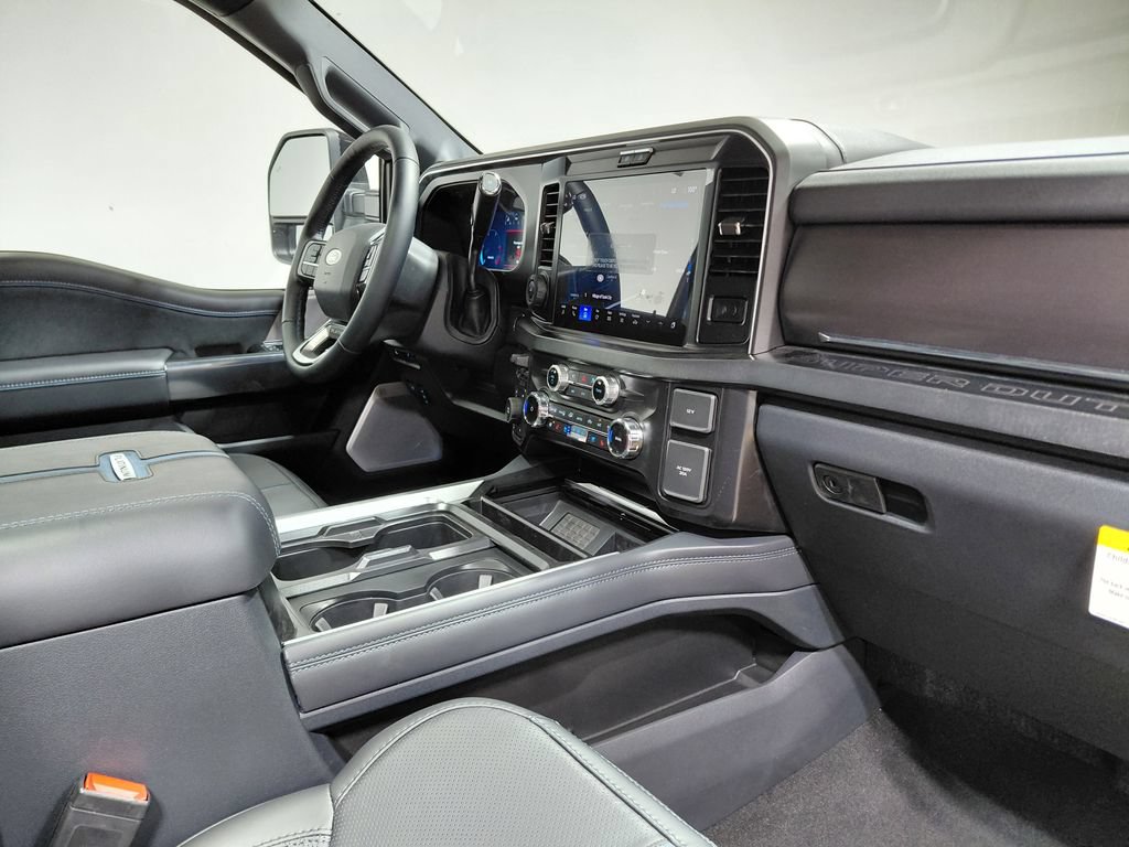 New 2026 Ford F350 Platinum w/ FX4 Off-Road Package AWD/4WD image 23