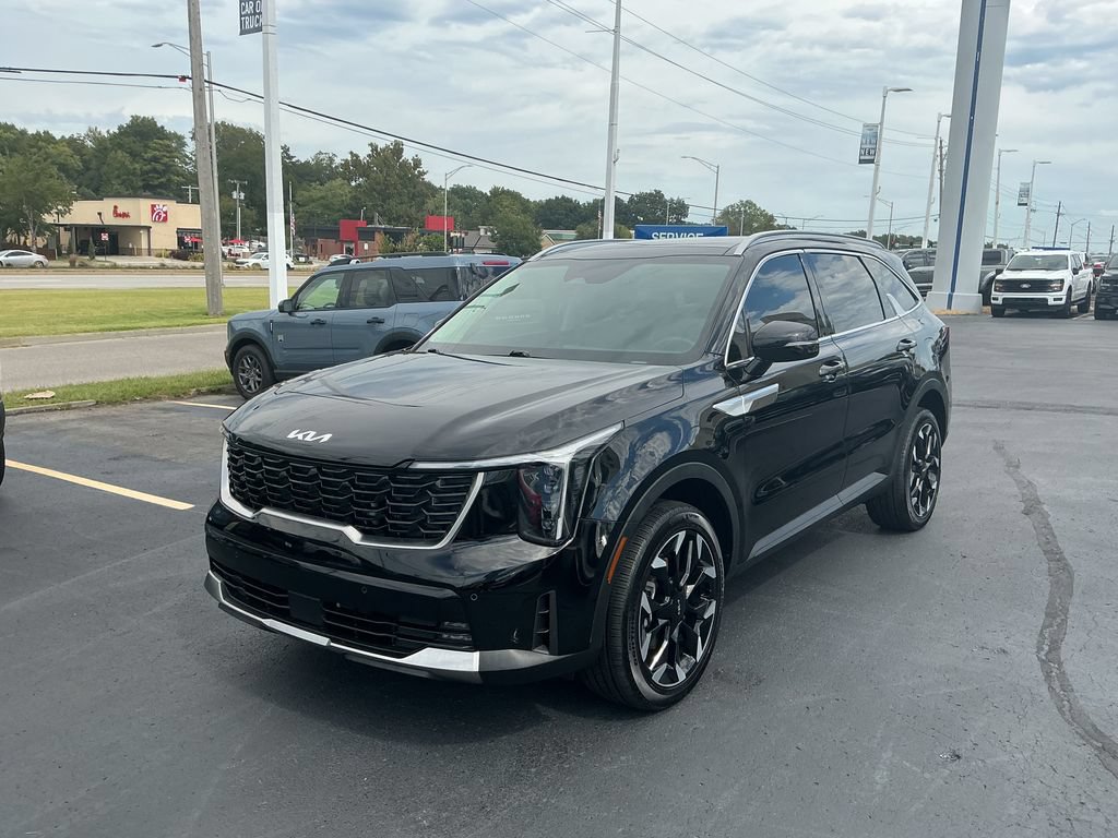 Used 2025 Kia Sorento EX w/ Panoramic Sunroof Package