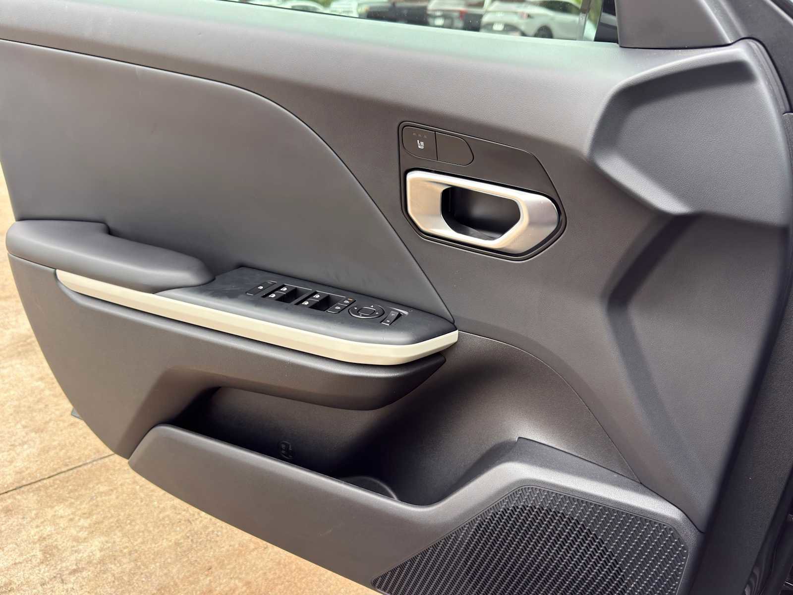 Certified 2025 Kia K4 GT-Line FWD image 18