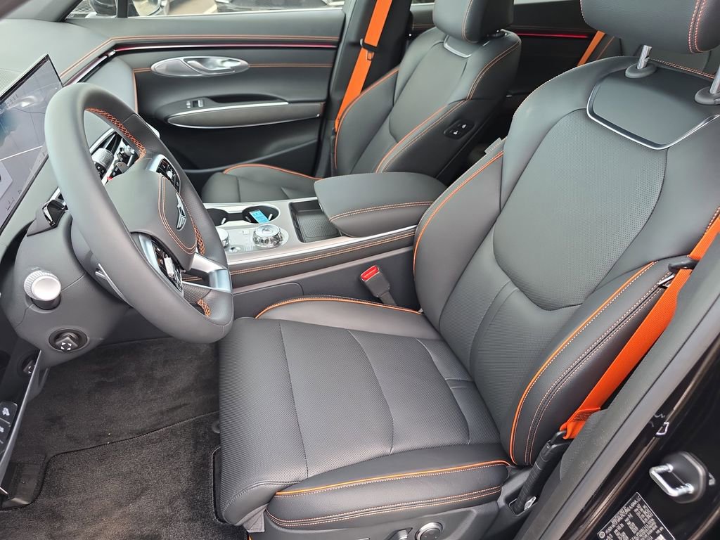 New 2026 Genesis GV70 3.5T Sport Advanced AWD/4WD image 18