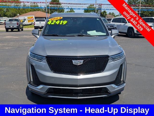 Used 2024 Cadillac XT6 Premium Luxury w/ Platinum Package AWD/4WD image 2