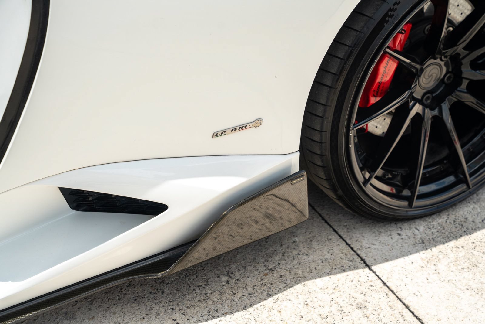 Used 2015 Lamborghini Huracan LP 610-4 AWD/4WD image 20