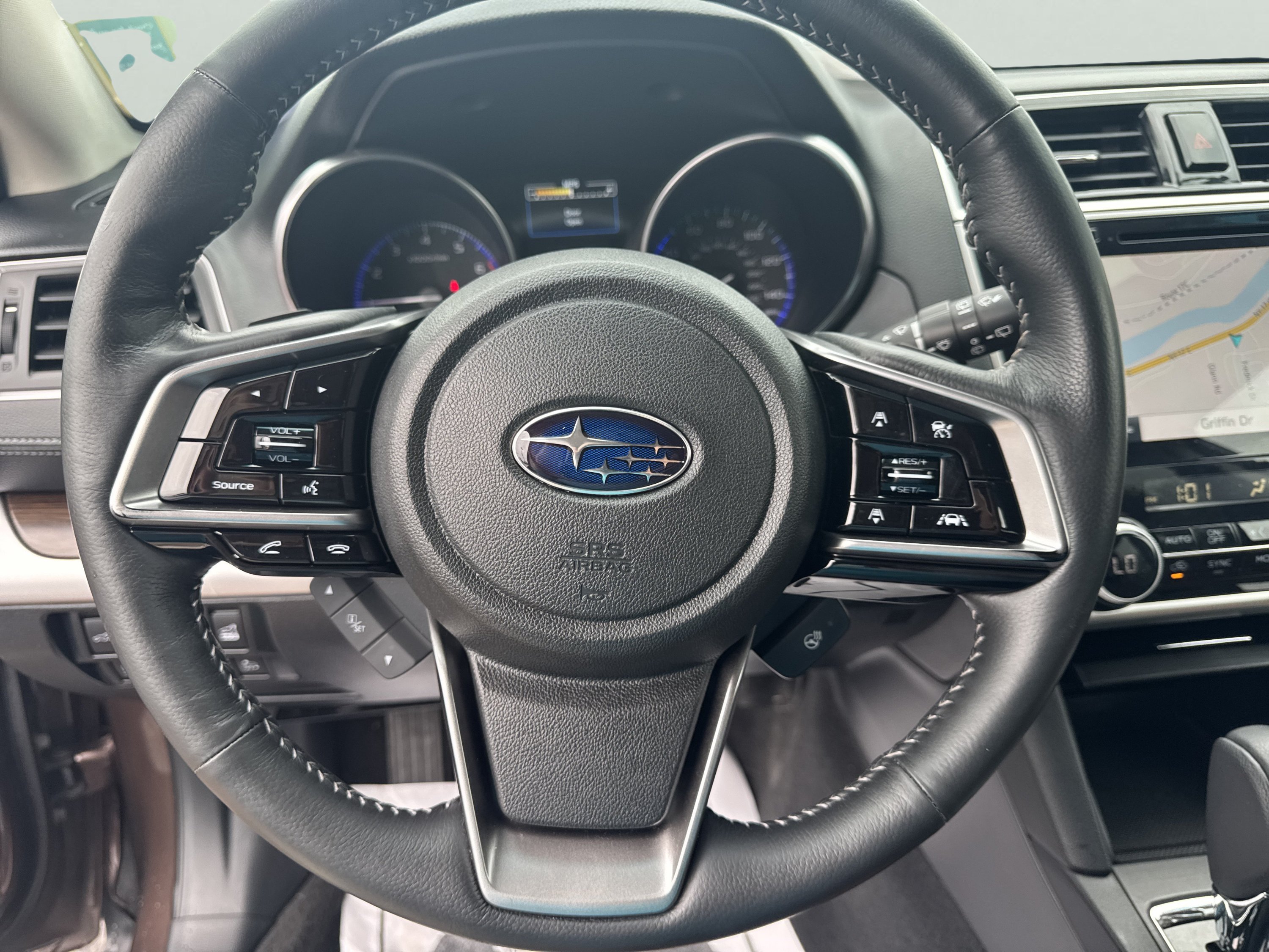 Used 2019 Subaru Outback 2.5i Touring AWD/4WD image 13