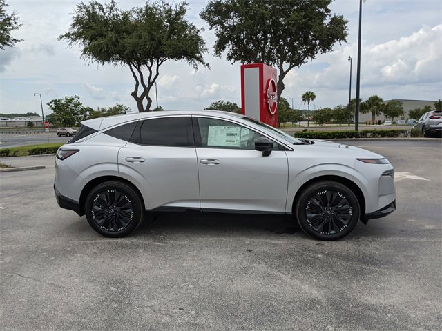 New 2025 Nissan Murano Platinum w/ Cargo Package image 3