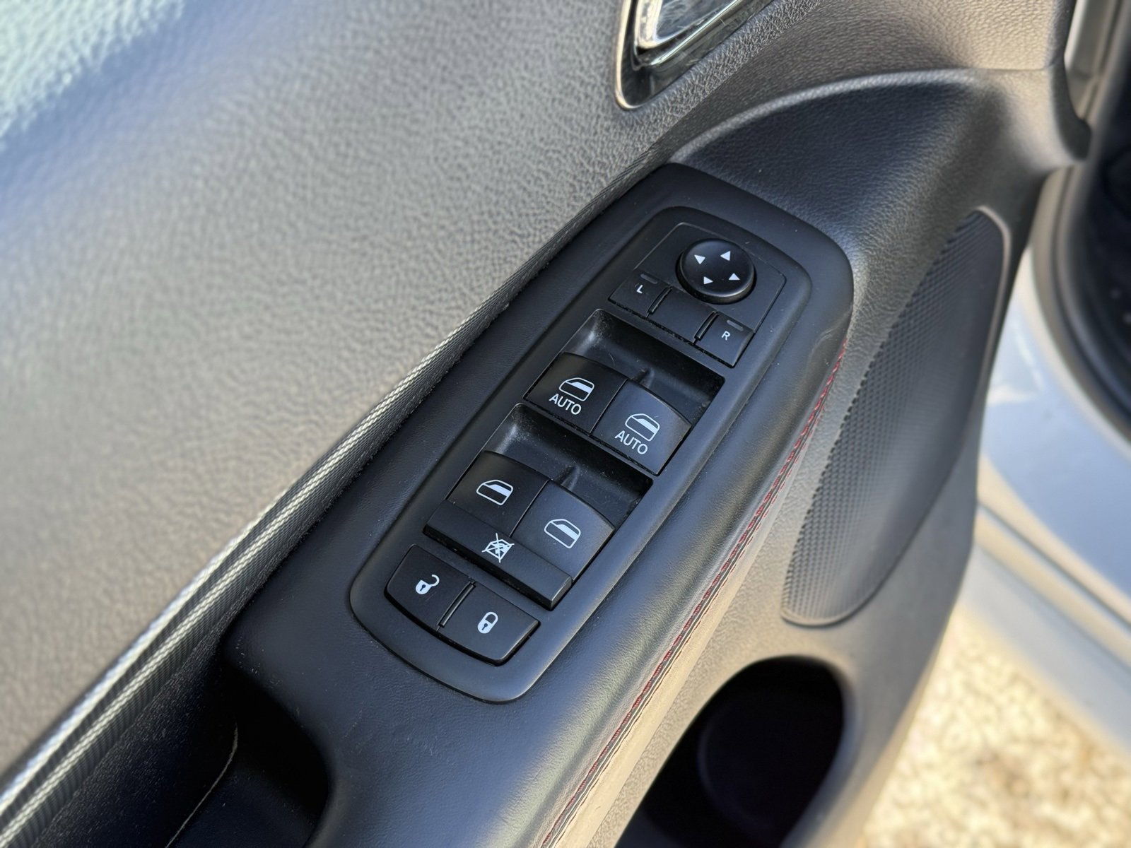 Used 2018 Dodge Durango R/T w/ Blacktop Package image 6