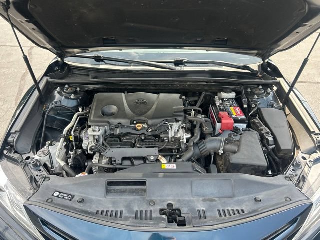 Used 2020 Toyota Camry XSE FWD image 13