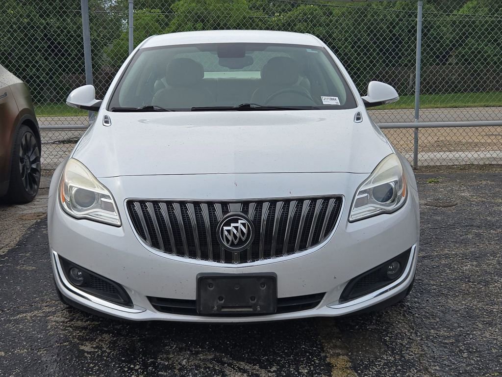 Used 2016 Buick Regal FWD image 5