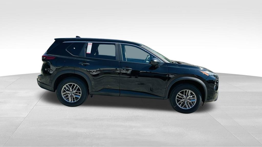 New 2026 Nissan Rogue S image 8