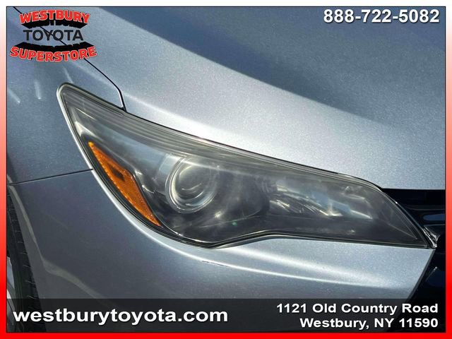 Used 2016 Toyota Camry SE w/ Moonroof Package FWD image 9