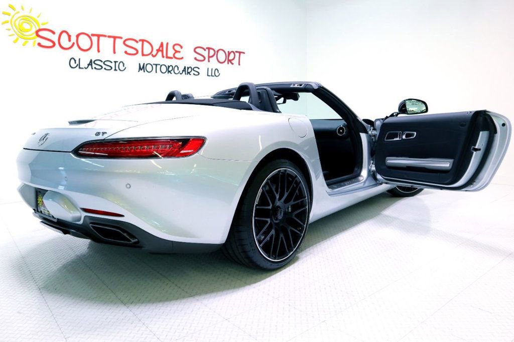 Used 2019 Mercedes-Benz AMG GT image 13