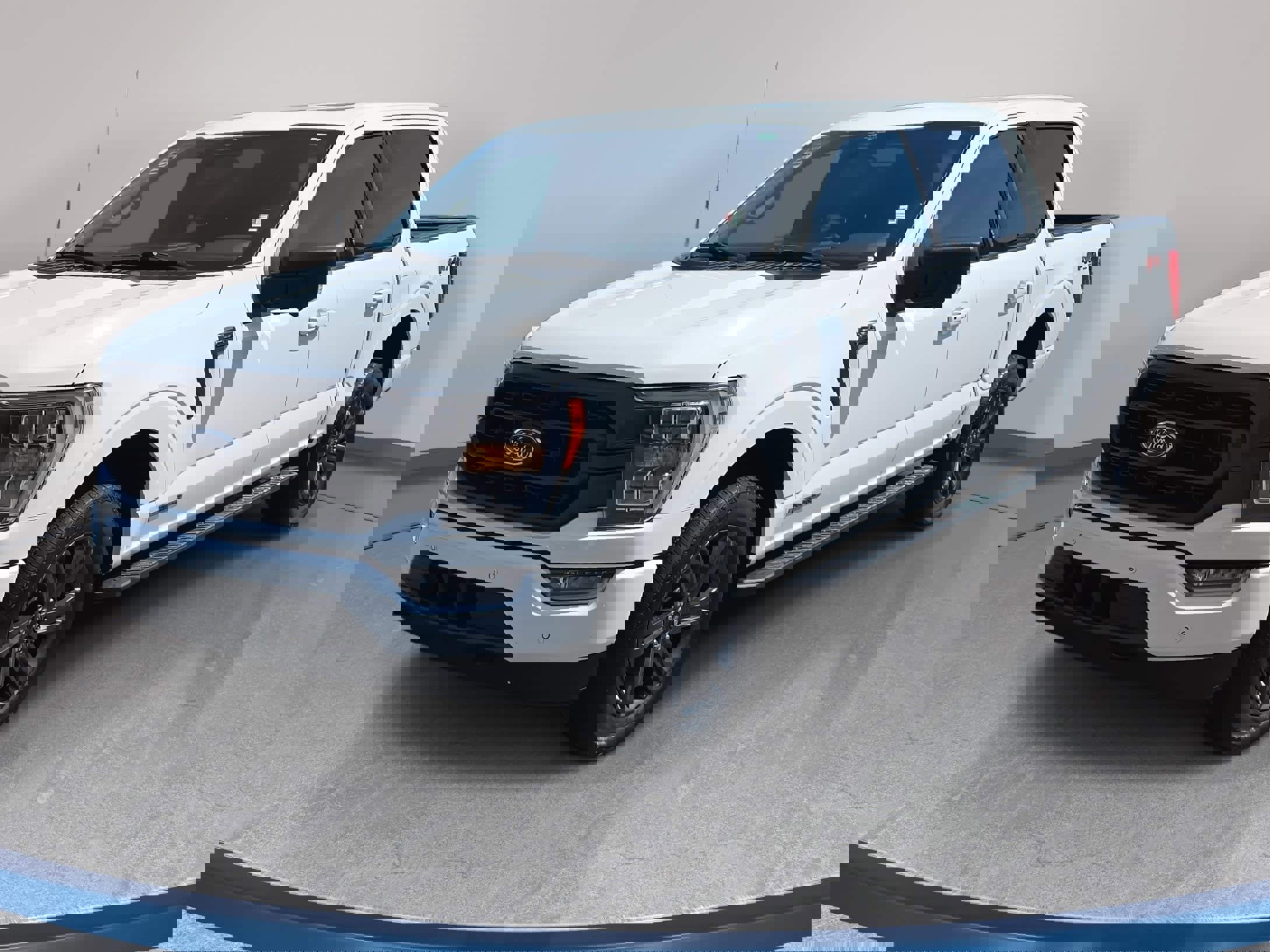 Used 2023 Ford F150 XLT w/ Equipment Group 302A High image 1