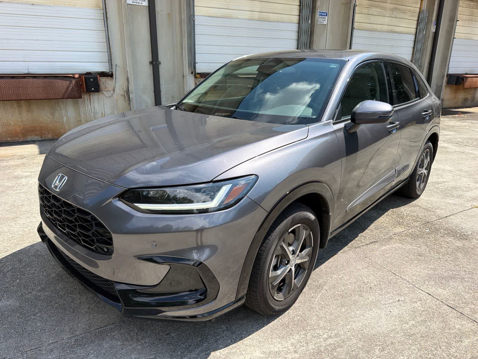 Certified 2025 Honda HR-V EX-L image 3