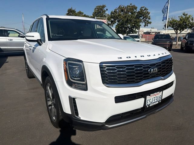 Used 2021 Kia Telluride S FWD image 1